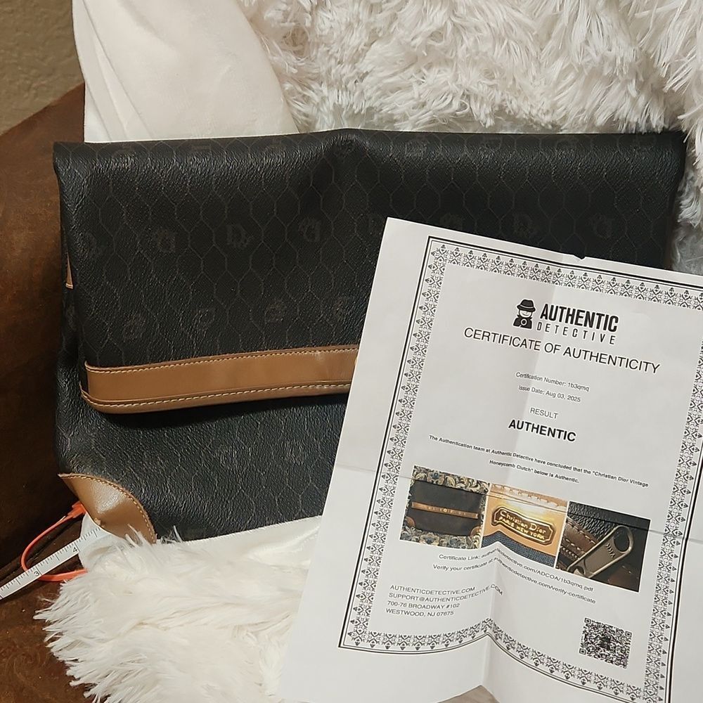 Dior Vintage Honeycomb Clutch With COA - Picture 10 of 10